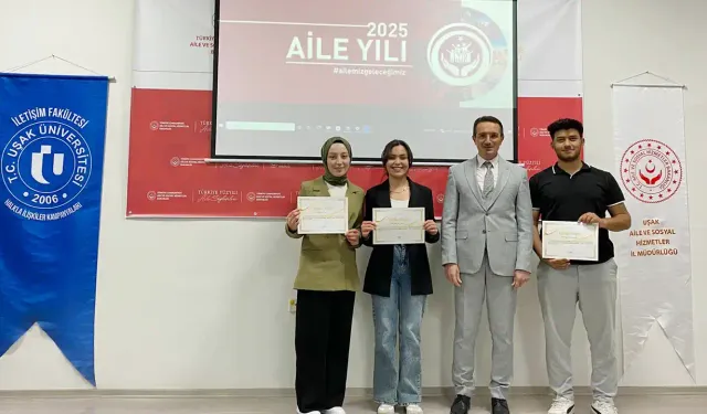 Üniversitesi Öğrencilerine Teşekkür Belgesiyle Anlamlı Takdir