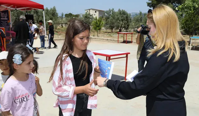Uşaklı Üniversite Öğrencisi Denizli'de Şenlik Düzenledi