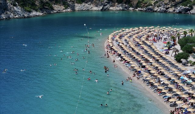 Muğla sahillerinde bayramın son günü hareketlilik yaşanıyor