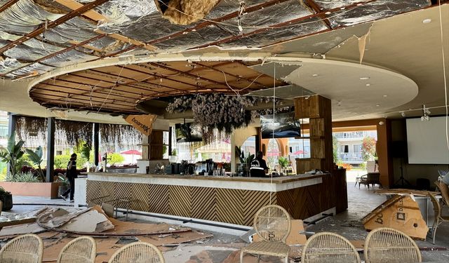Muğla'da restoran tavanındaki malzemenin düşmesi sonucu 5 turist yaralandı