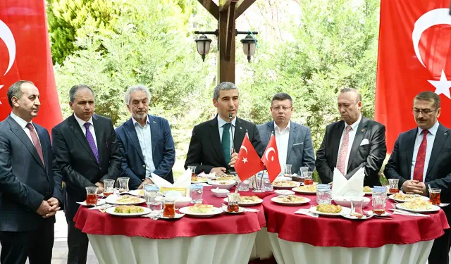 Uşak İl Protokolü Bayramlaşma Programında Buluştu