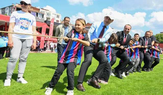 Uşak’ta 2000 Çocuk Oyun Alanında Buluştu!