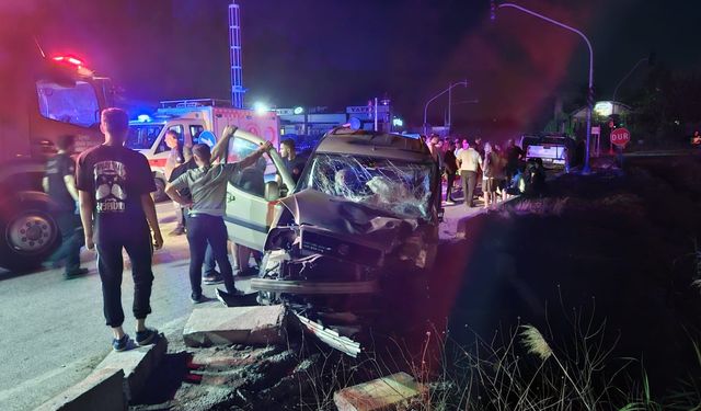 İzmir'deki trafik kazalarında 1 kişi öldü, 15 kişi yaralandı
