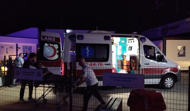 Kruvaziyerde rahatsızlanan Kanada uyruklu yolcu deniz ambulansıyla tahliye edildi