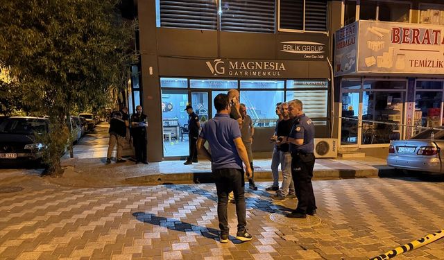 Manisa'da emlak ofisinde çıkan silahlı kavgada 1 kişi öldü, 3 kişi yaralandı