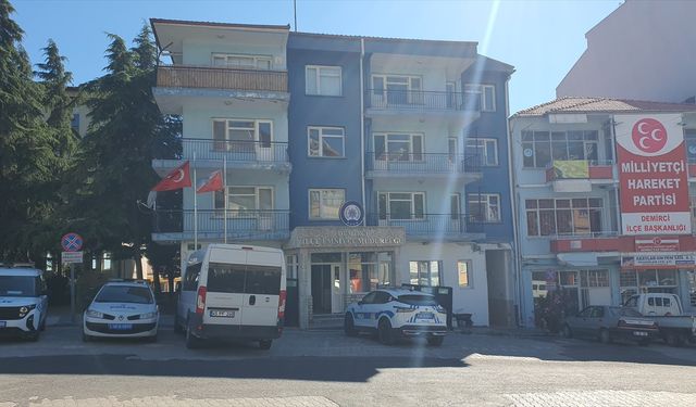 Manisa'da uyuşturucu operasyonunda yakalanan 6 kişi tutuklandı