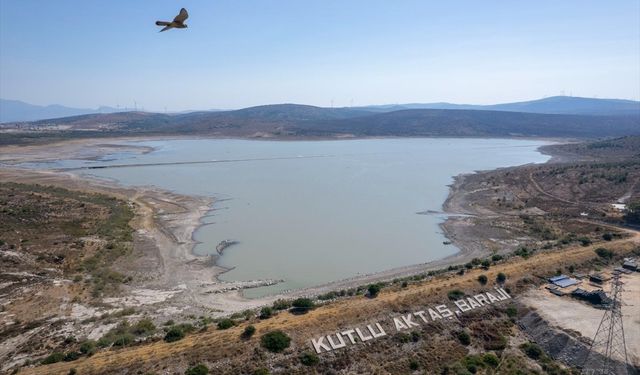 Su kaynakları azalan Çeşme'de her gün 7 saat zorunlu su kesintisi yapılacak