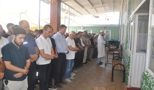Trafik kazasında yaşamını yitiren AK Parti'li Çetin son yolculuğuna uğurlandı