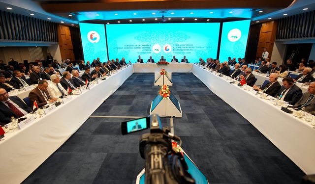 Türk-Arap Odası Yönetim Kurulu Toplantısı ve İş Forumu İzmir'de yapıldı