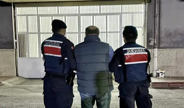 Afyonkarahisar'da düğünde havaya ateş açtığı öne sürülen 1 şüpheli tutuklandı