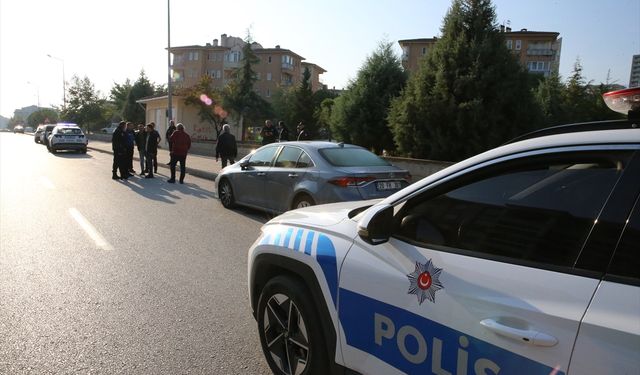 Denizli'de silahlı saldırıya uğrayan okul müdürü yaralandı