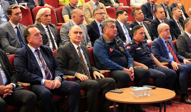 Manisa'da il afet risk azaltma planı değerlendirme toplantısı yapıldı