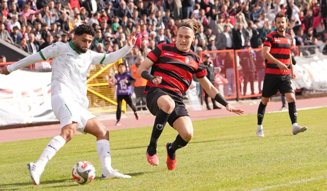 Oktaş Uşakspor 2 - 1 Bornova 1877
