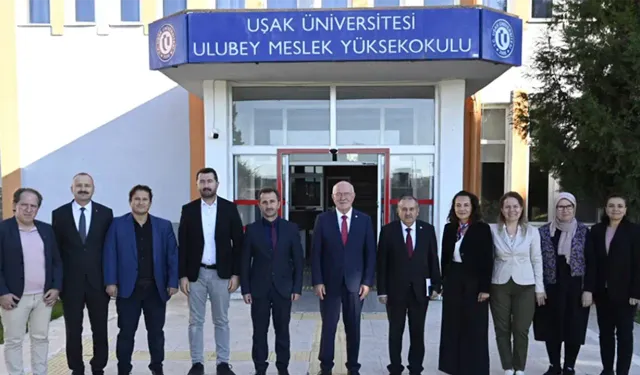 Rektör Savaş Ulubey MYO’da Öğrencilerle Buluştu
