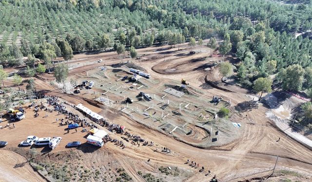 Off-road tutkunları Fethiye'deki şenlikte buluştu