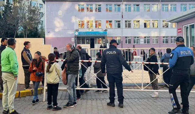 Ara Tatil Sonrası Okul Çevrelerinde Sıkı Denetim