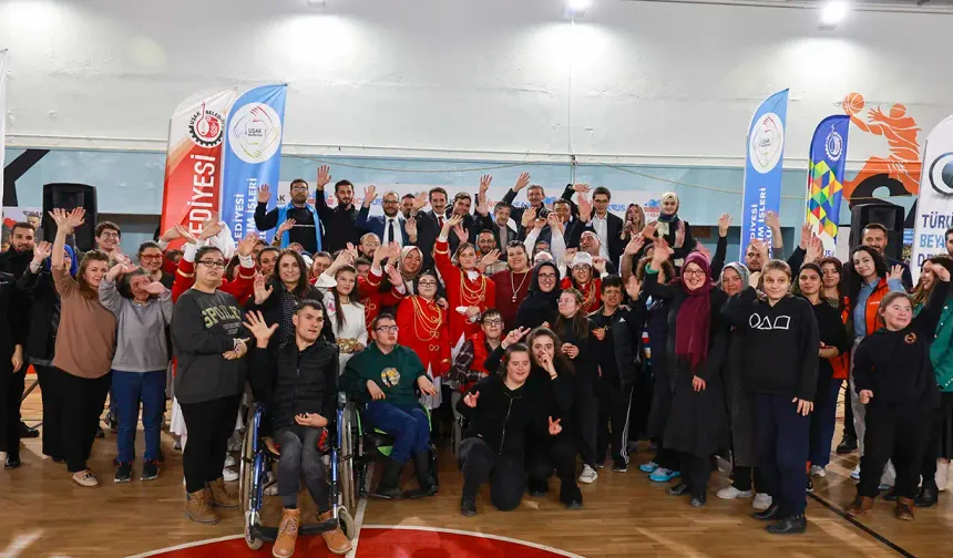 Gerçek Sevgi Tüm Engelleri Aştı