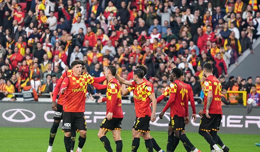 Göztepe, Avek Otomotiv ve Avec Rent a Car ile sponsorluk anlaşması imzaladı