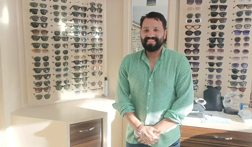 Uşaklı Optisyenden Tavsiye: “Moda Değil, Sağlık Öncelikli Olsun”