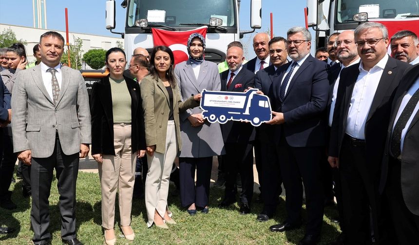 Afyonkarahisar'da araç teslim ve hizmete alım töreni düzenlendi