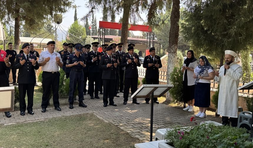 Aydın'da jandarmadan şehitlik ziyareti
