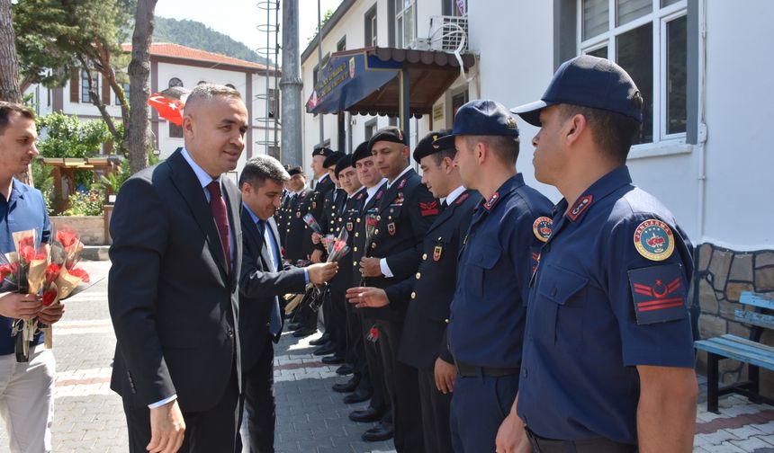 Kemalpaşa'da Jandarma teşkilatının kuruluş yıl dönümü kutlandı