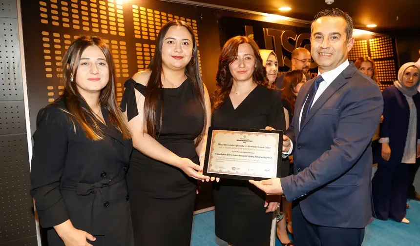Uşak'ta “Köklerden Geleceğe" Projesine Ödül