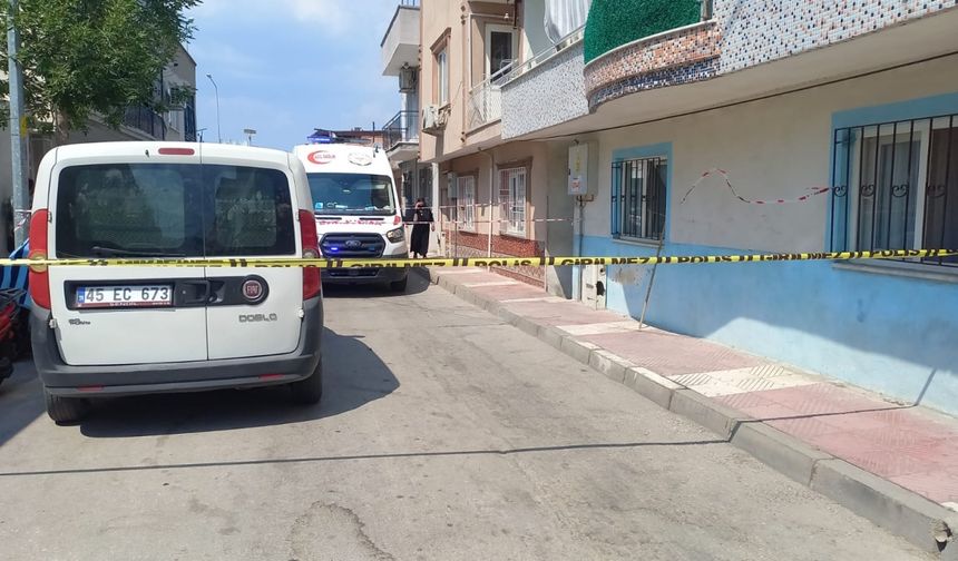 Manisa'da evinde ölü bulunan genç kadının kocası İzmir'de yakalandı