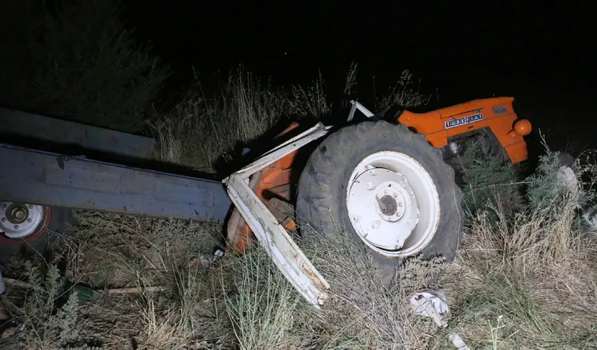 Hafriyat kamyonunun arkadan çarptığı traktörün sürücüsü öldü