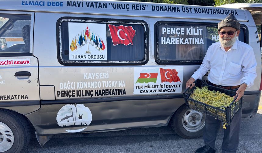 Denizlili 'Elmacı Dede' bu kez İzmir'deki Mehmetçiğe üzüm getirdi
