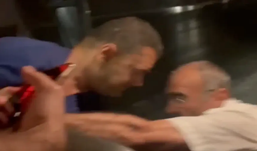 Kaptan ve Yedek Şoför Bıçakla Birbirine Girdi!