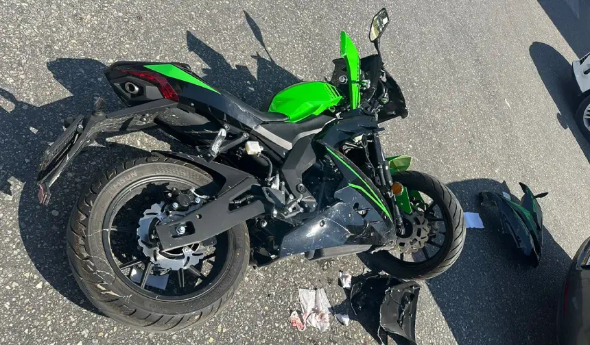 Uşak’ta Otomobille Motosiklet Çarpıştı: 1 Yaralı
