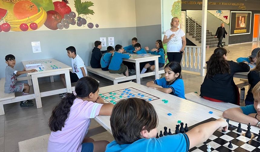 Datça'da öğrenciler, farklı kategorilerde düzenlenen proje yarışmasında derece elde etti