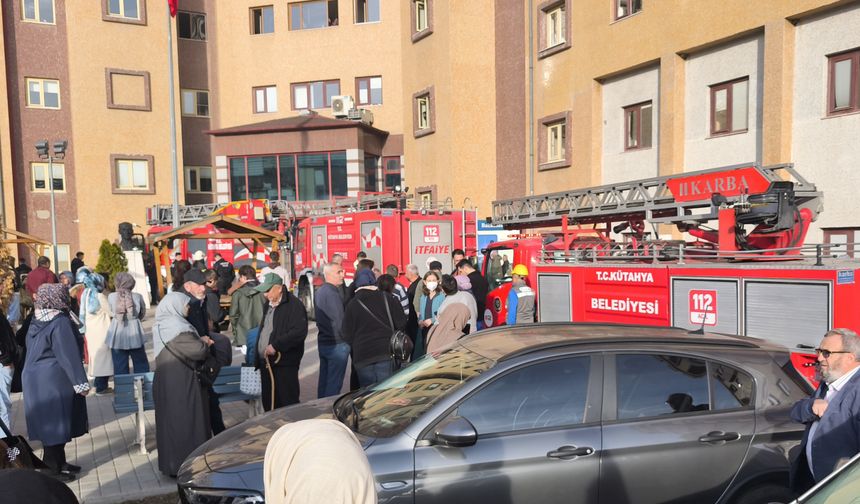 Kütahya'da hastanede çıkan yangın söndürüldü