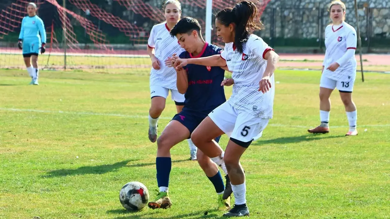 Kadın Futbol Usak Olay