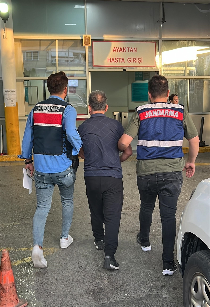 İzmir'deki Terör Operasyonunda 30 Şüpheli Yakalandı