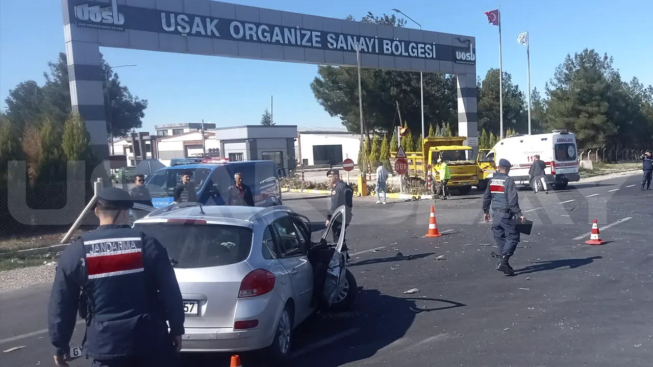 Uosb Trafik Kazası 3 Yaralı 3