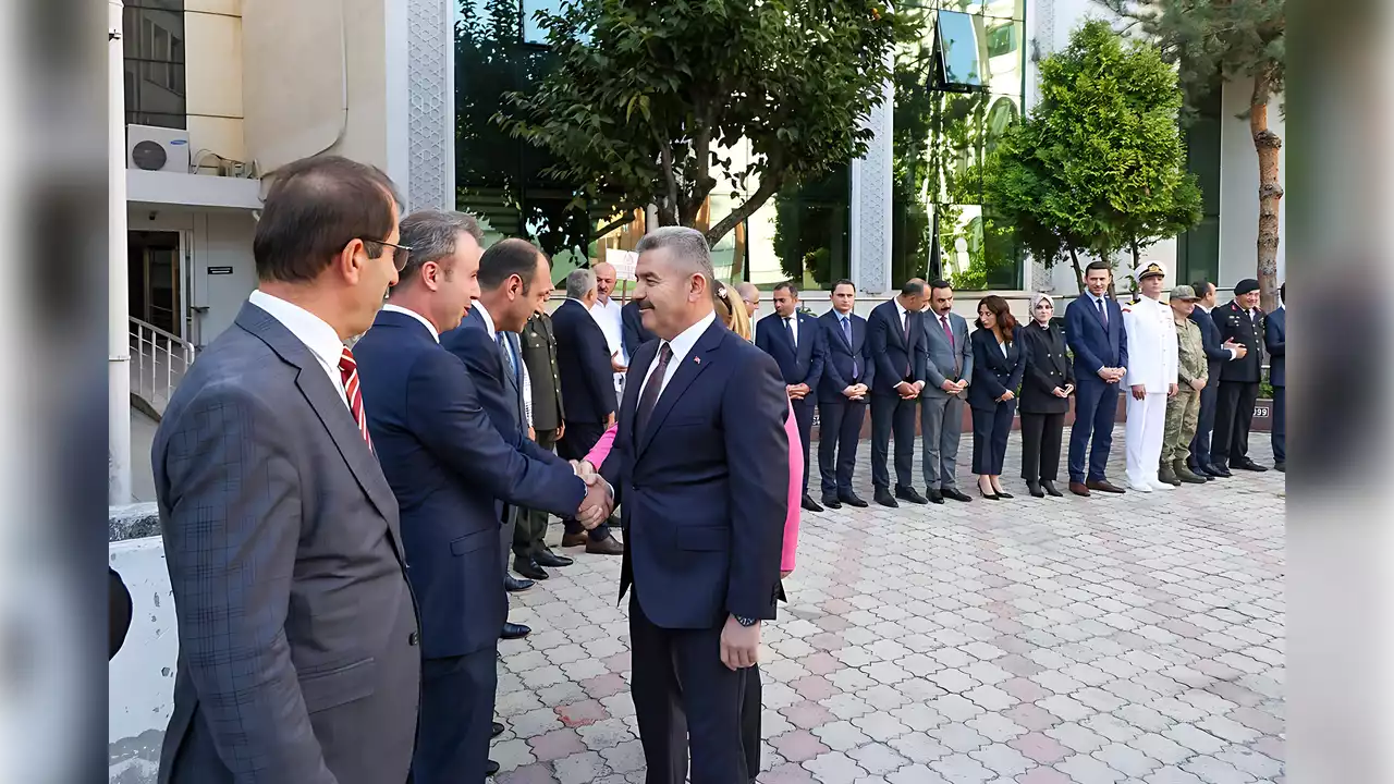 Vali Turan Ergün Karsilama4 Min