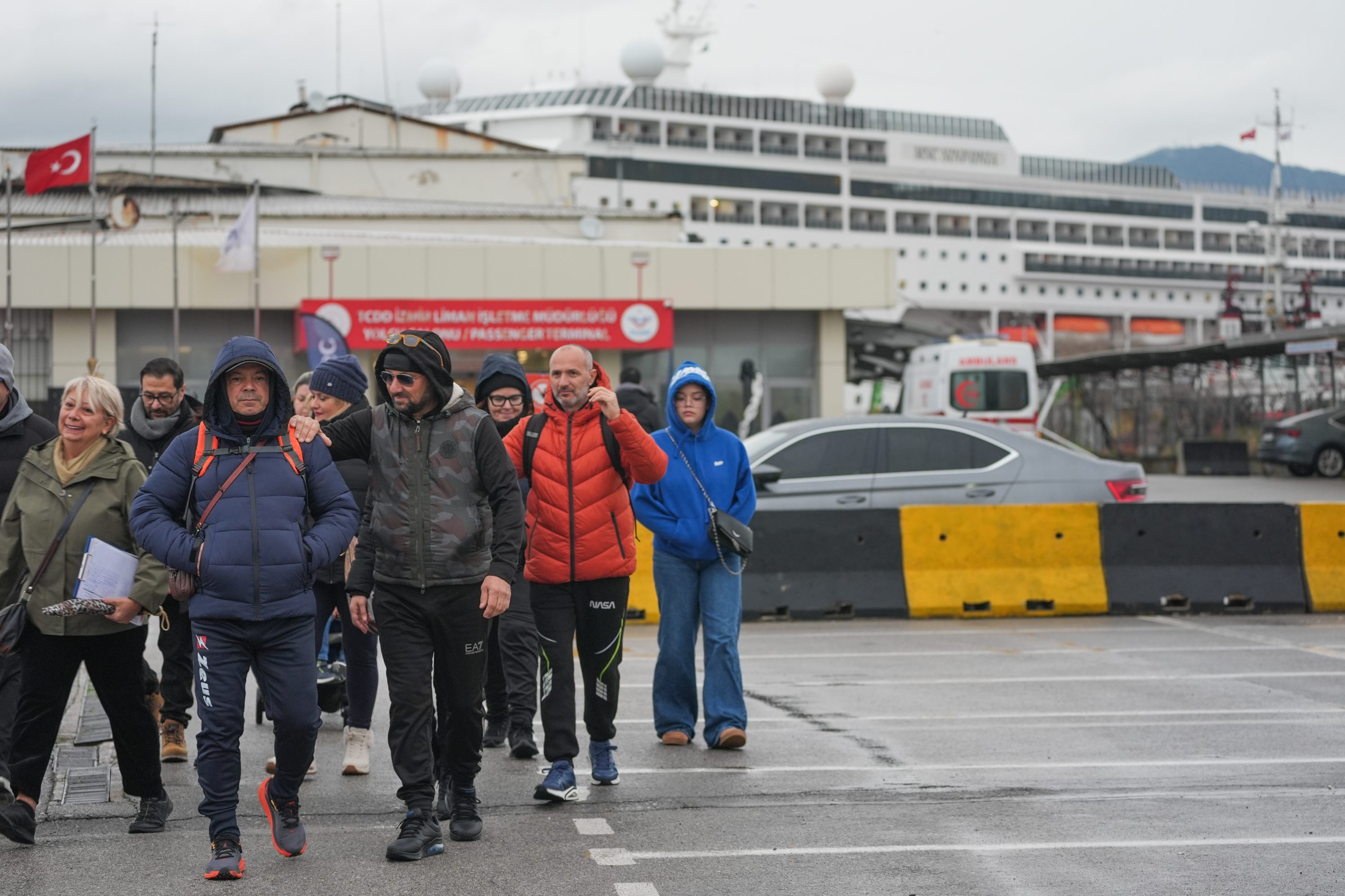 Izmir Gemi Turist4