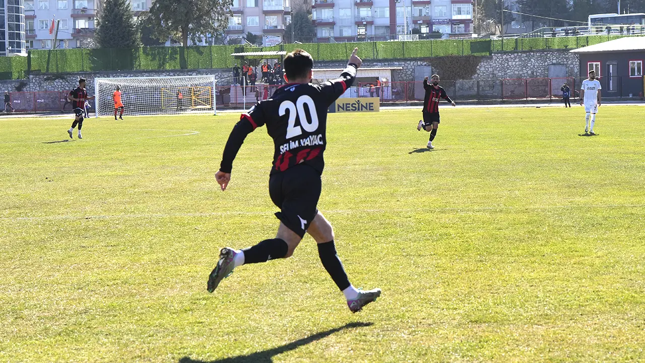 Uşakspor Selim Kayacı