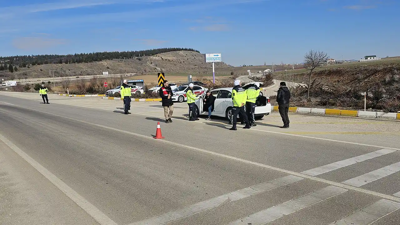 Usak Afyon Hava Denetim Trafik Kontrol1