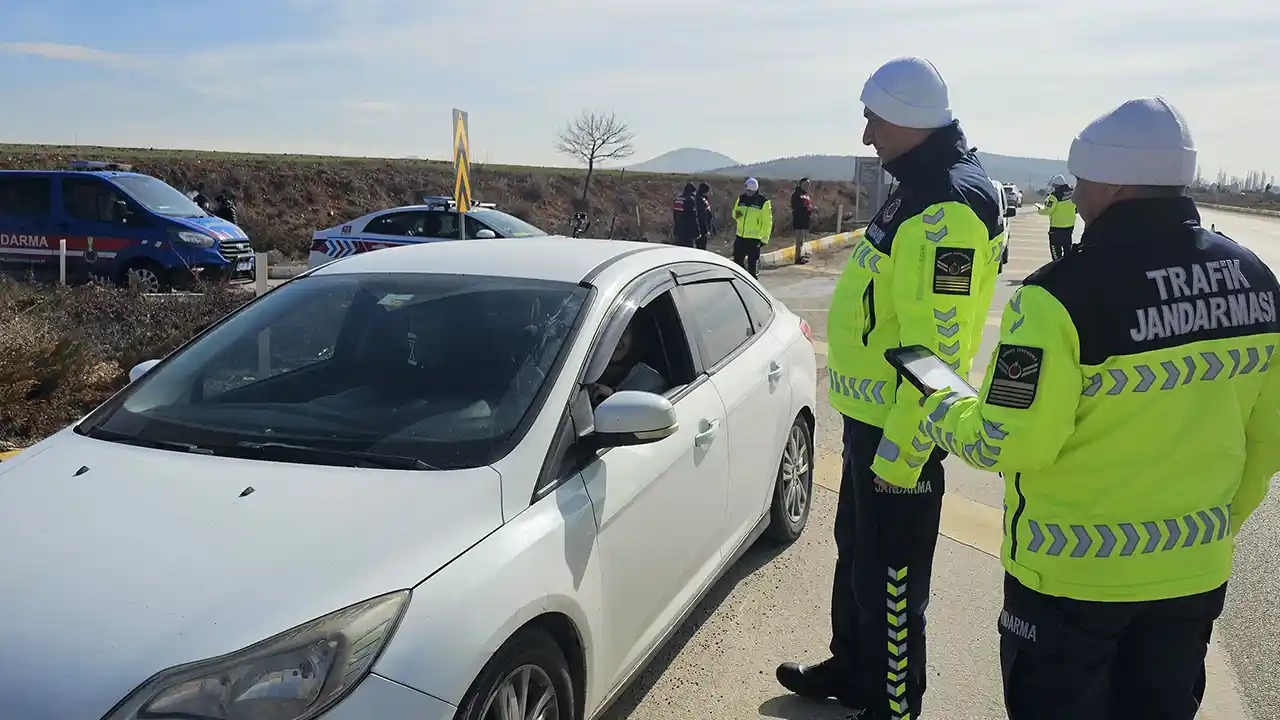 Usak Afyon Hava Denetim Trafik Kontrol2