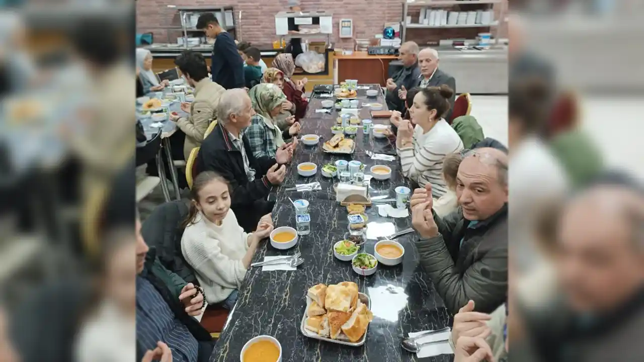 Usak Karadenizliler Dernegi Iftar1