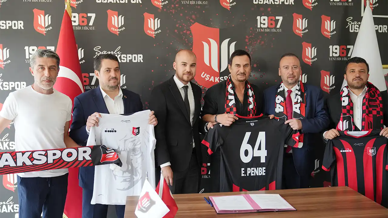 Ergün Penpe Uşakspor Poz