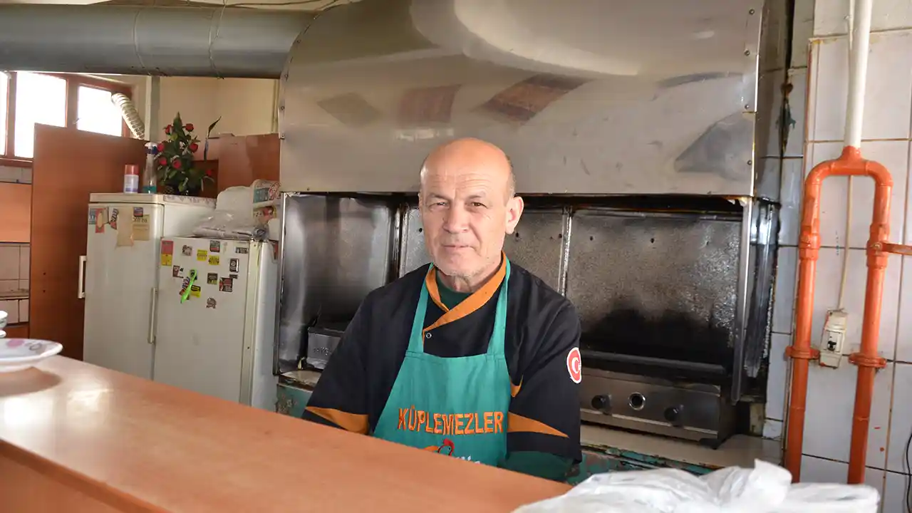 Gediz Cigerci Usak Esnaf1