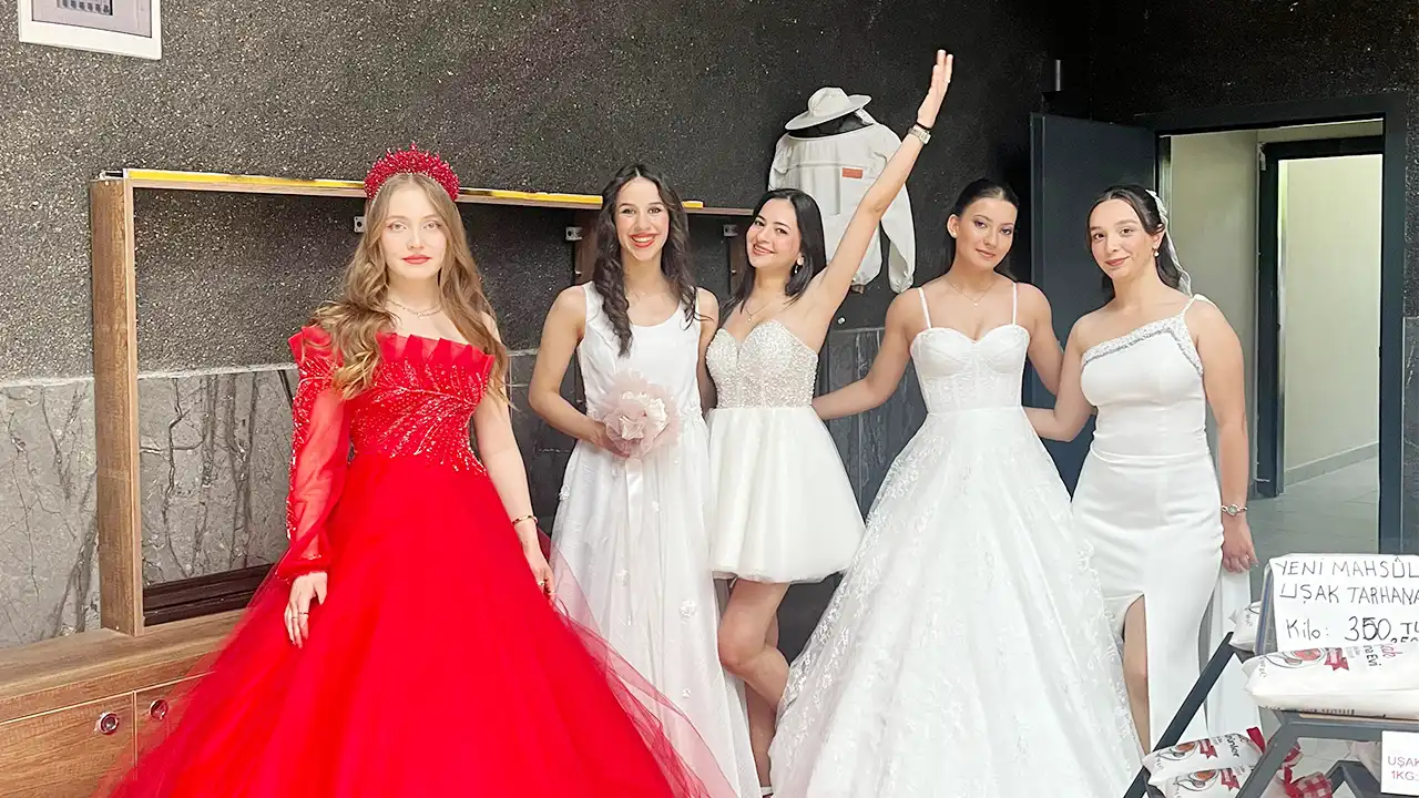 Gelinlik Defile Öğrenci Haber4