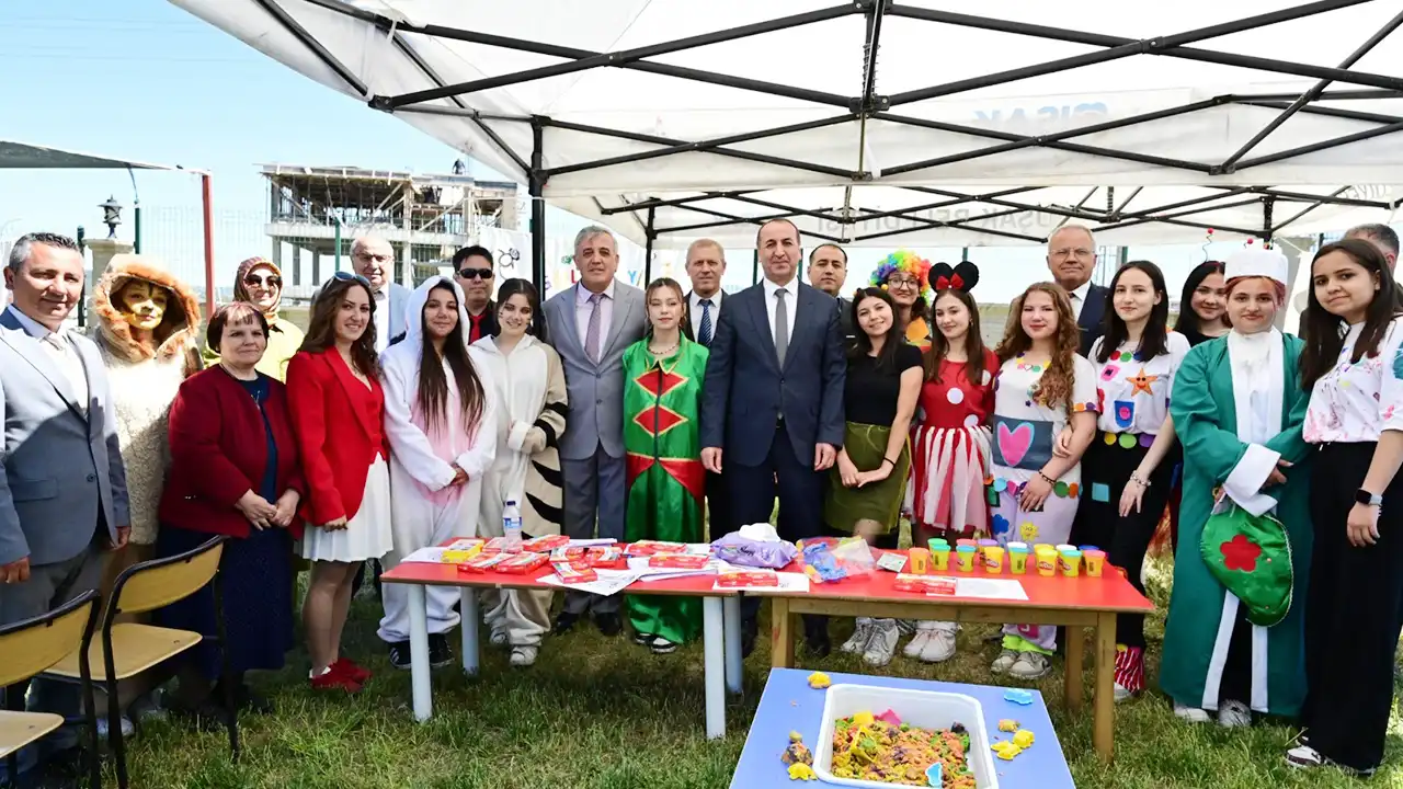 Kız Meslek Anaokulu Proje7