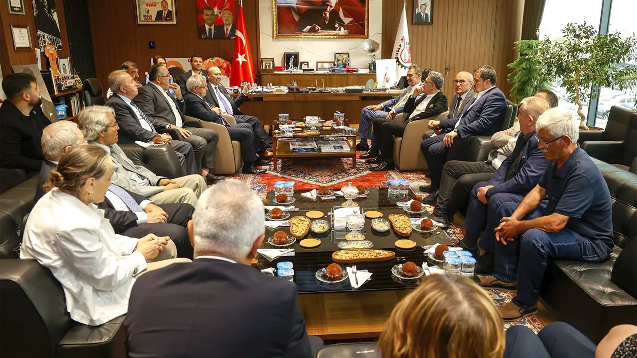 Mustafa Hüsnü Bozkurt Uşak Özkan Yalım Add 1