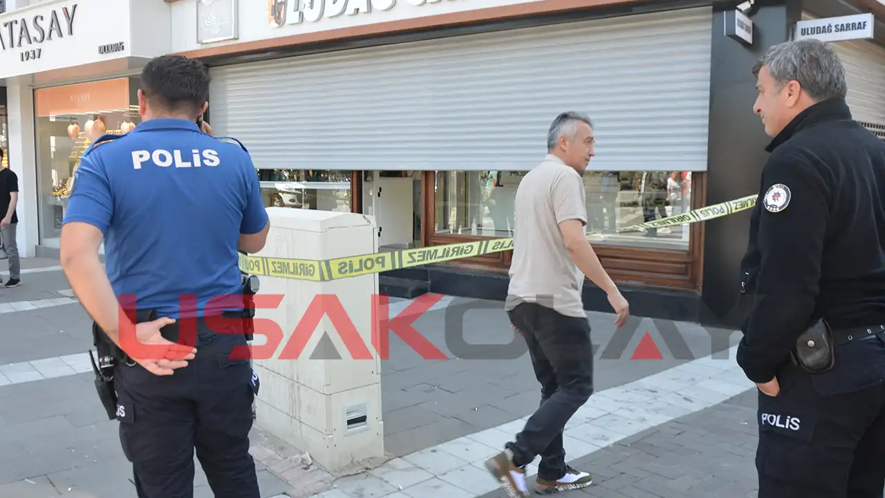 Uşak Sarraf Kurşunlanma2