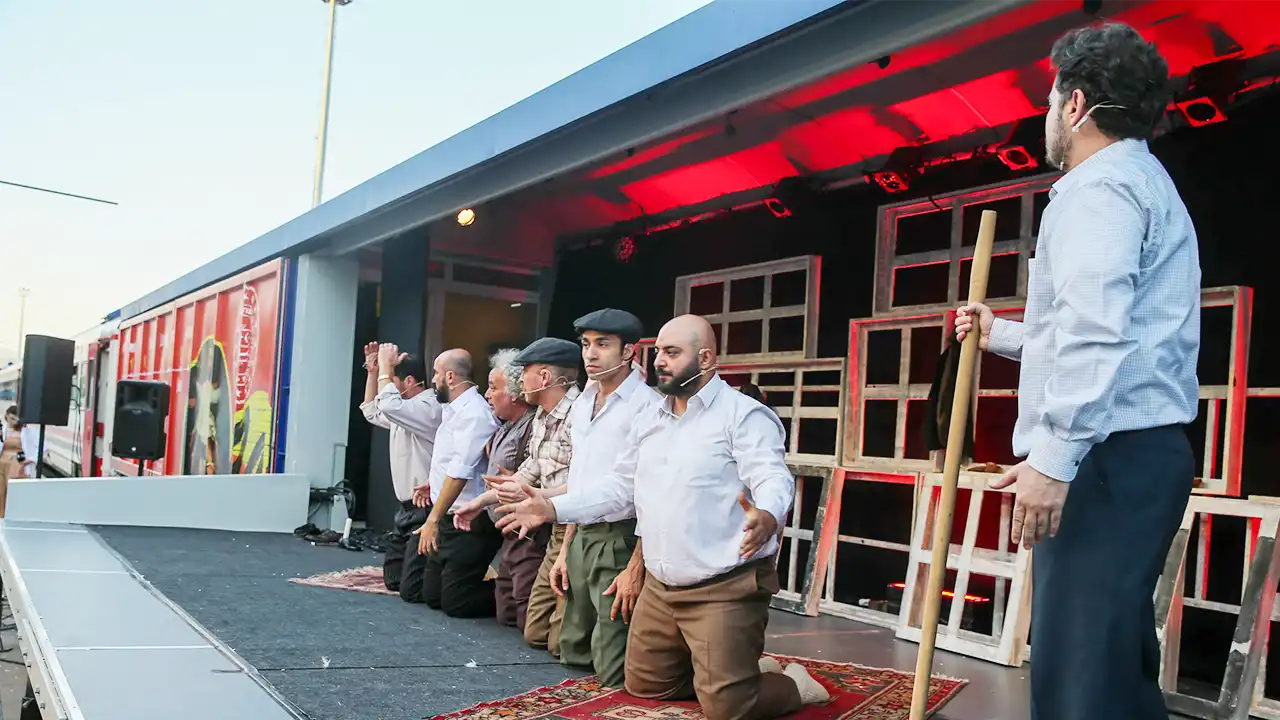 Uşak Vagon Sahne Tiyatro4